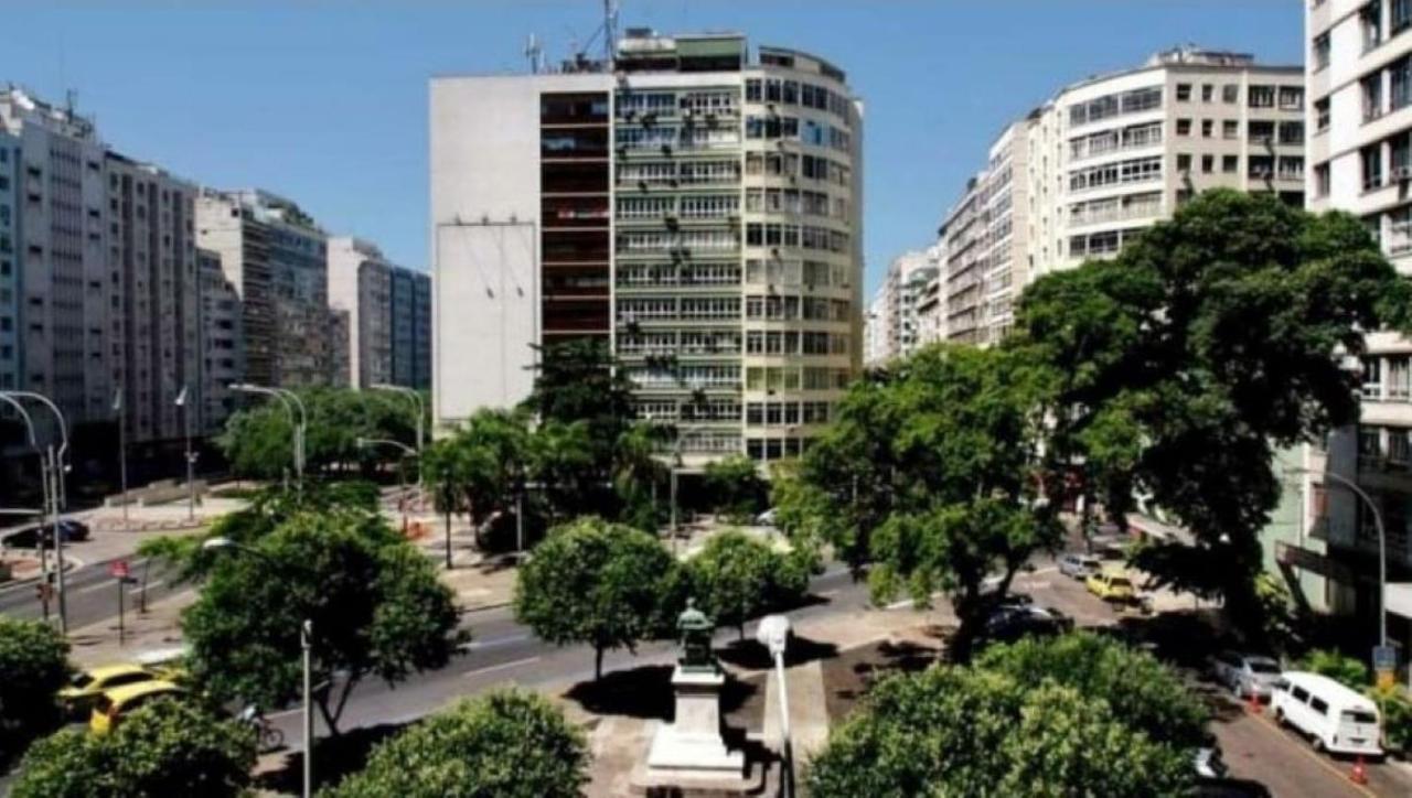 Copacabana Rua Tranquila E Arborizada Perto De Tudo Posto 2 Rio de Janeiro Esterno foto